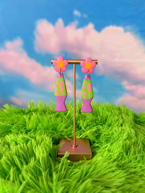 Pink, Purple and Green Daisy Lava Lamps