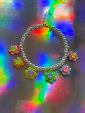 Rainbow Iridescent Daisy Choker