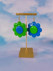 *SALE* Blue and Green Mix & Match Daisy Dangles